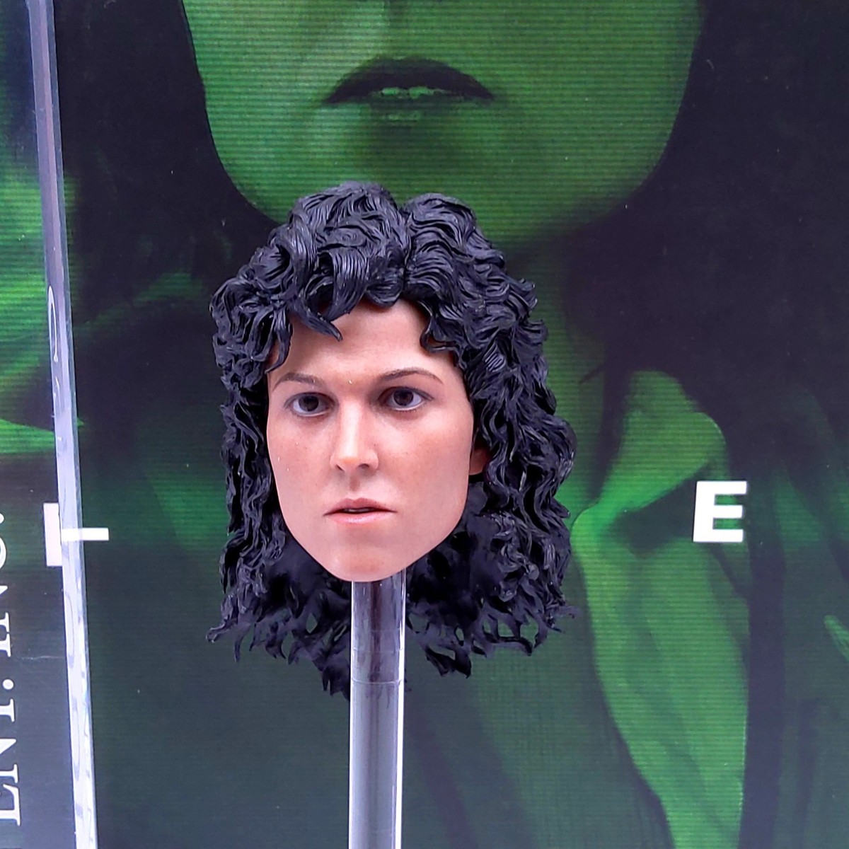 激レア エイリアン リプリー 1/6フィギュアヘッド (ドールヘアー版) Hot Toys MMS366 Alien Ellen Ripley Sigourney Weaver 1/6 figure's