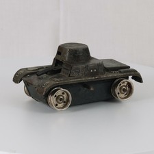 GAMA Tank JOUET blindé militaire CHAR  mécanique en tôle 9 cm