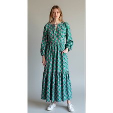 boho Bohemian floral maxi dress v-neckline with a tie closure Summer sz S