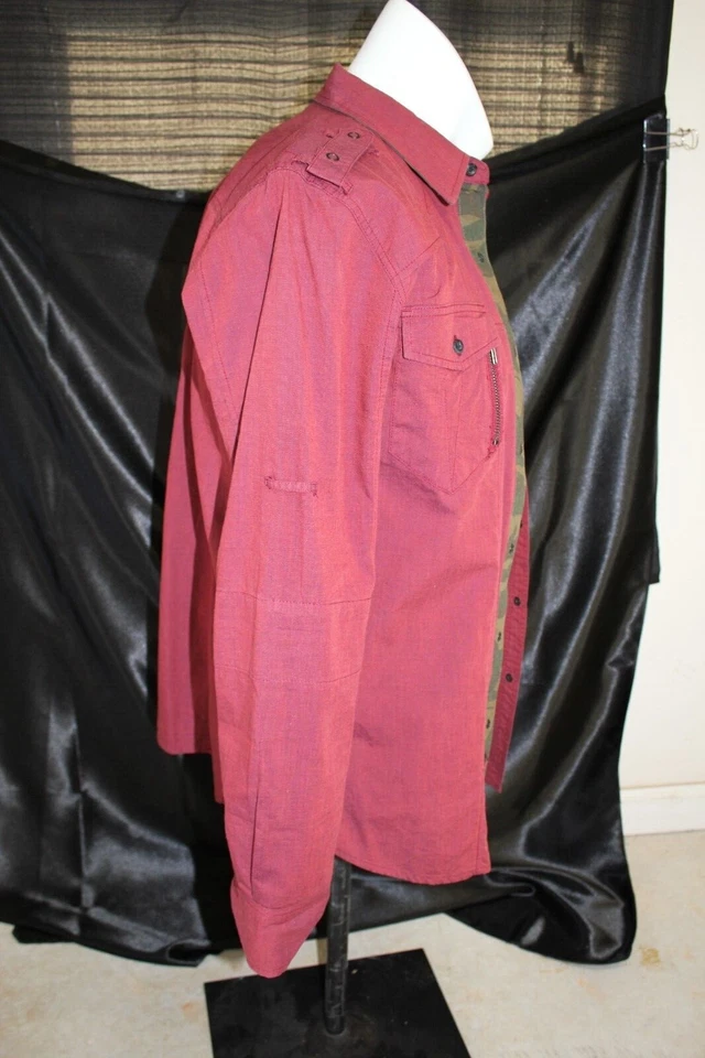 Sovereign Code /Long sleeved button up/ (Size M) / Red - Image 3 of 4