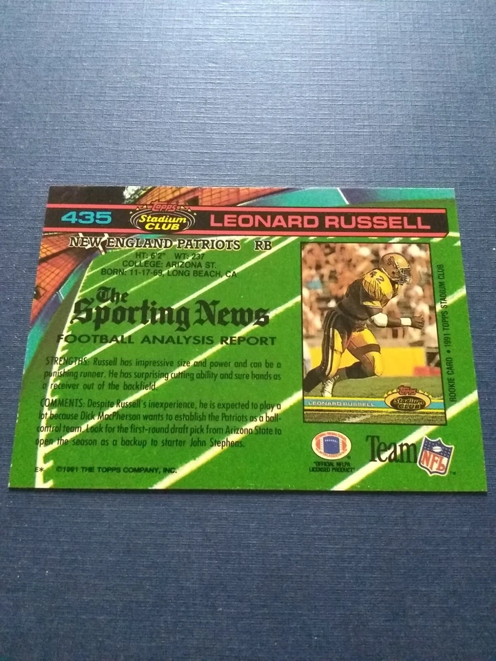 1991 Stadium Club Football Leonard Russell Rookie Card #435 Set Break NM-MT - Image 2 of 2
