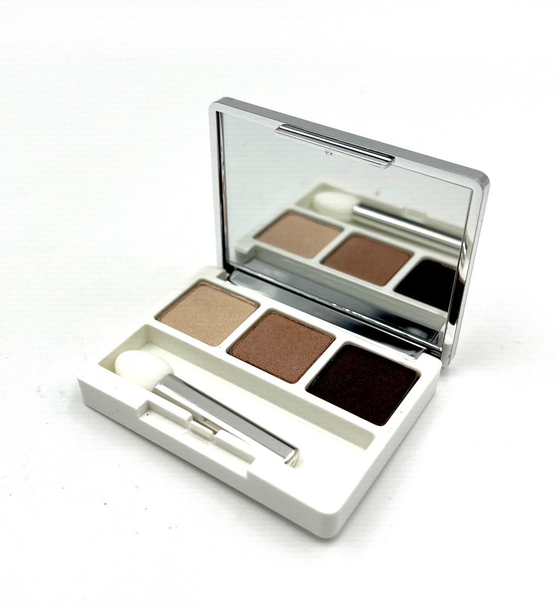 Clinique Limited Edition All About Shadow Trio~Neutral/ Seashell