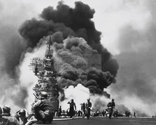 USS BUNKER HILL BURING AFTER BEING HIT BY TWO KAMIKAZES WW2 8X10 B&W PHOTO