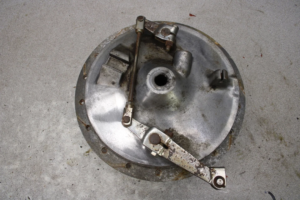 1972 Yamaha R5C 350 CUBO DE RODA DIANTEIRA 1911.NK - Imagem 2 de 4