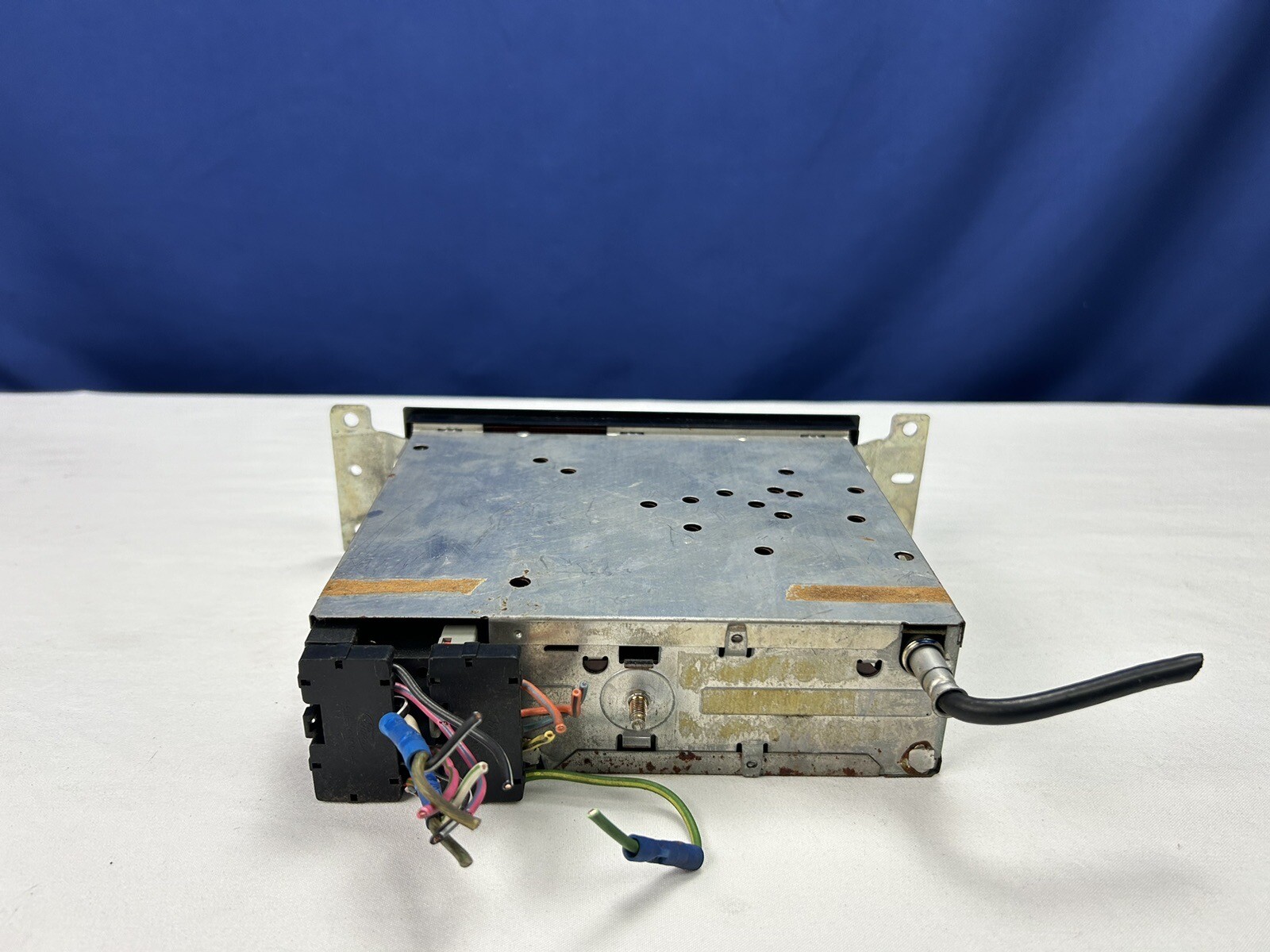 87-93 Ford F250 Bronco Mustang Radio Stereo Audio Tuner Dial AM FM ...