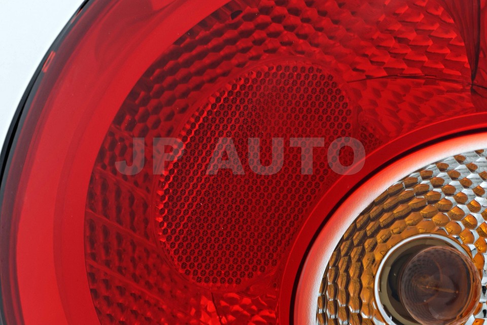 Tail Light Set For 2006-2010 Volkswagen Beetle - Left & Right Halogen, Clear/Red Lens 3 thumbnail image