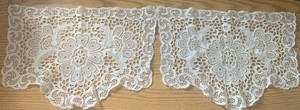 Set of 2 Vintage Antique Lace Crochet Doilies Doily 15”x 10”