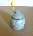 VINTAGE FRANKOMA POTTERY BEEHIVE HONEY POT JAR, LID, PRAIRIE GREEN