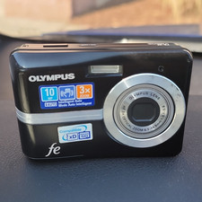 Olympus FE-25 Compact Digital Camera 10MP 3x Zoom 2.7" IS USB Black AA