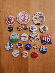 POLITICAL PINBACK BUTTONS Lot of 20 Kennedy Clinton LBJ Jackson Nixon Ford+ LOOK