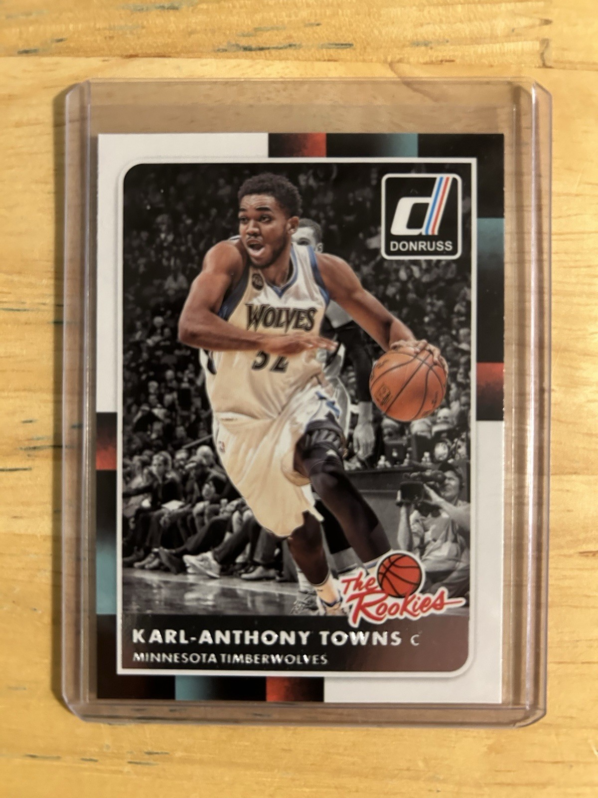 2015-16 Panini Donruss - The Rookies Karl-Anthony Towns #21 (RC)