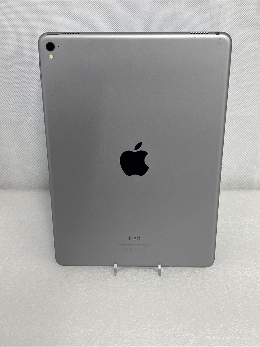 Apple iPad Pro 1st Gen. A1673, 32GB, Wi-Fi, 9.7