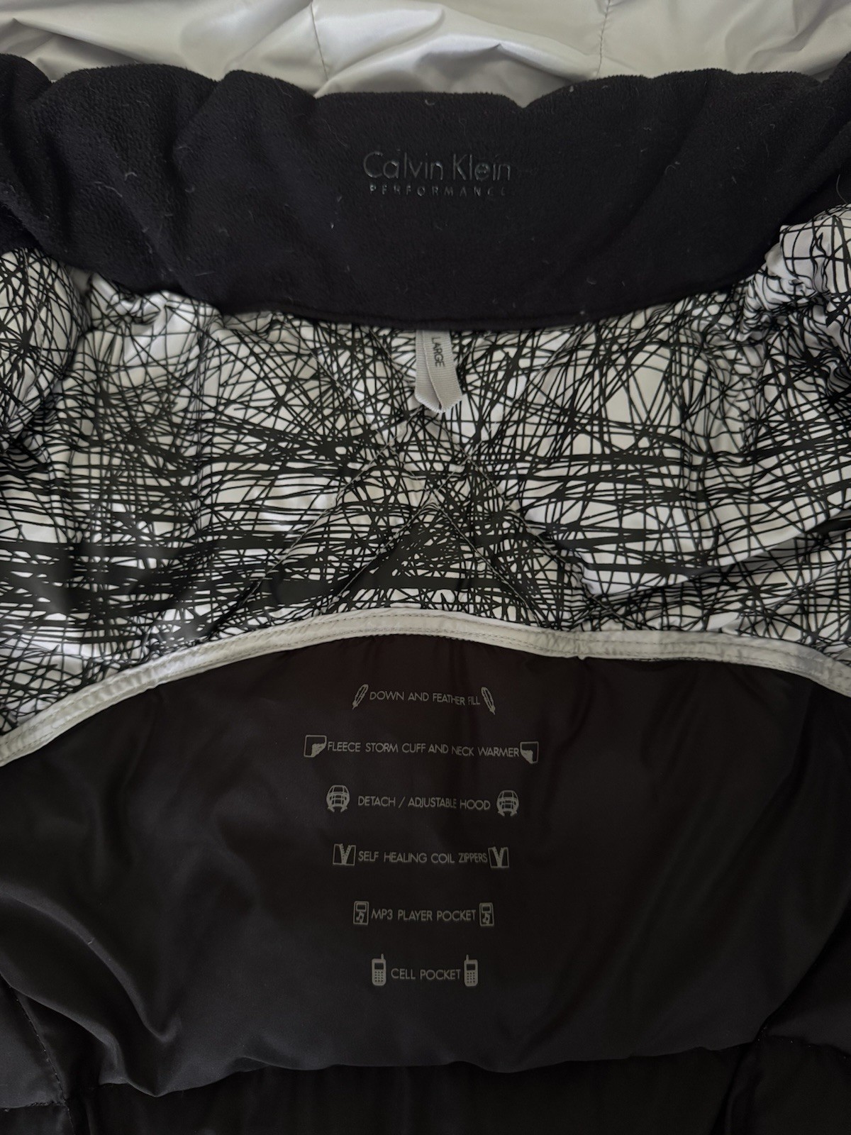 Calvin Klein Performance down jacket L Women - image 9