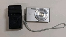 Sony DSC-W830 Cyber-Shot 20.1MP 8x Zoom Compact Digital Camera Black