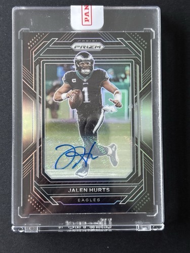Jalen Hurts [Signature] #PB-1 2022 Panini Chronicles Prizm Black card