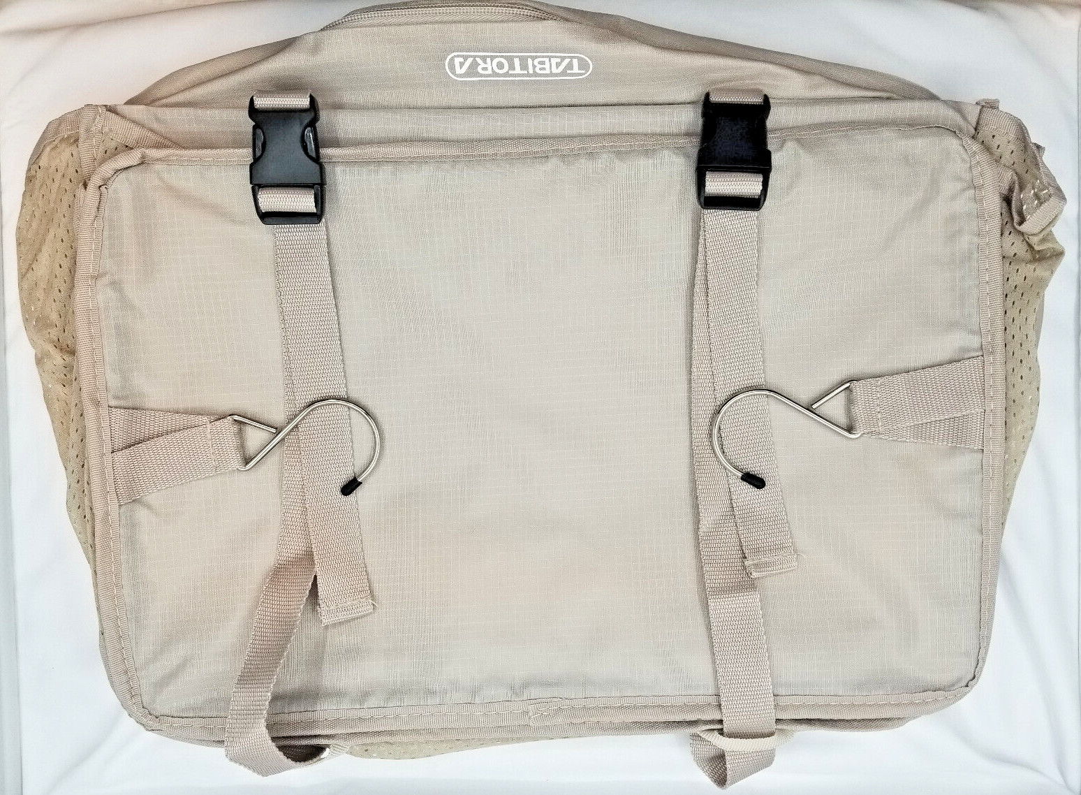 Tabitora Portable Hanging Travel Shelf Bag, 18" x 12"