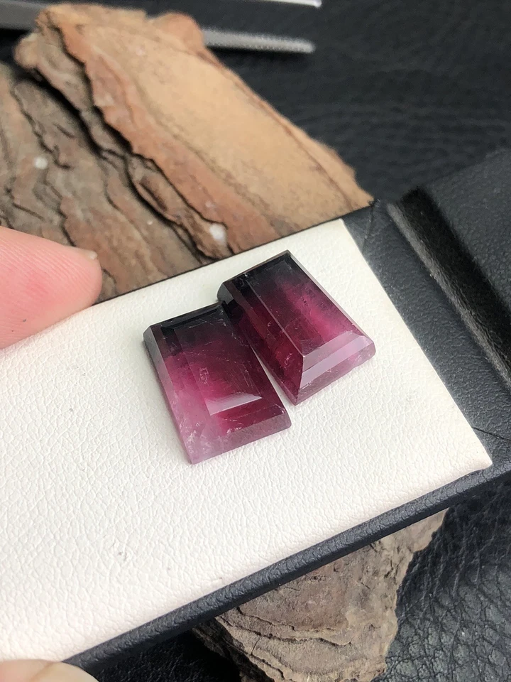 14 Carats Bicolor Tourmaline Rosecuts Pair , Very Beautiful And Lustrous 😍 - Image 2 of 4