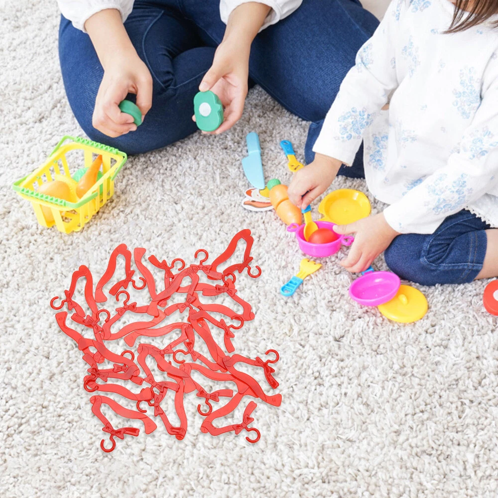 VETEMENTS 3 PEZZI Appendiabiti per Bambole Giocattoli Mini Appendiabiti per Artigianato Miniatura