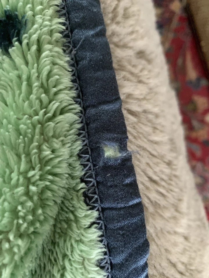 Mono de oso de peluche Jean azul de colección juguetes de avión manta de bebé de felpa satinada *usado Foto 4 de 4