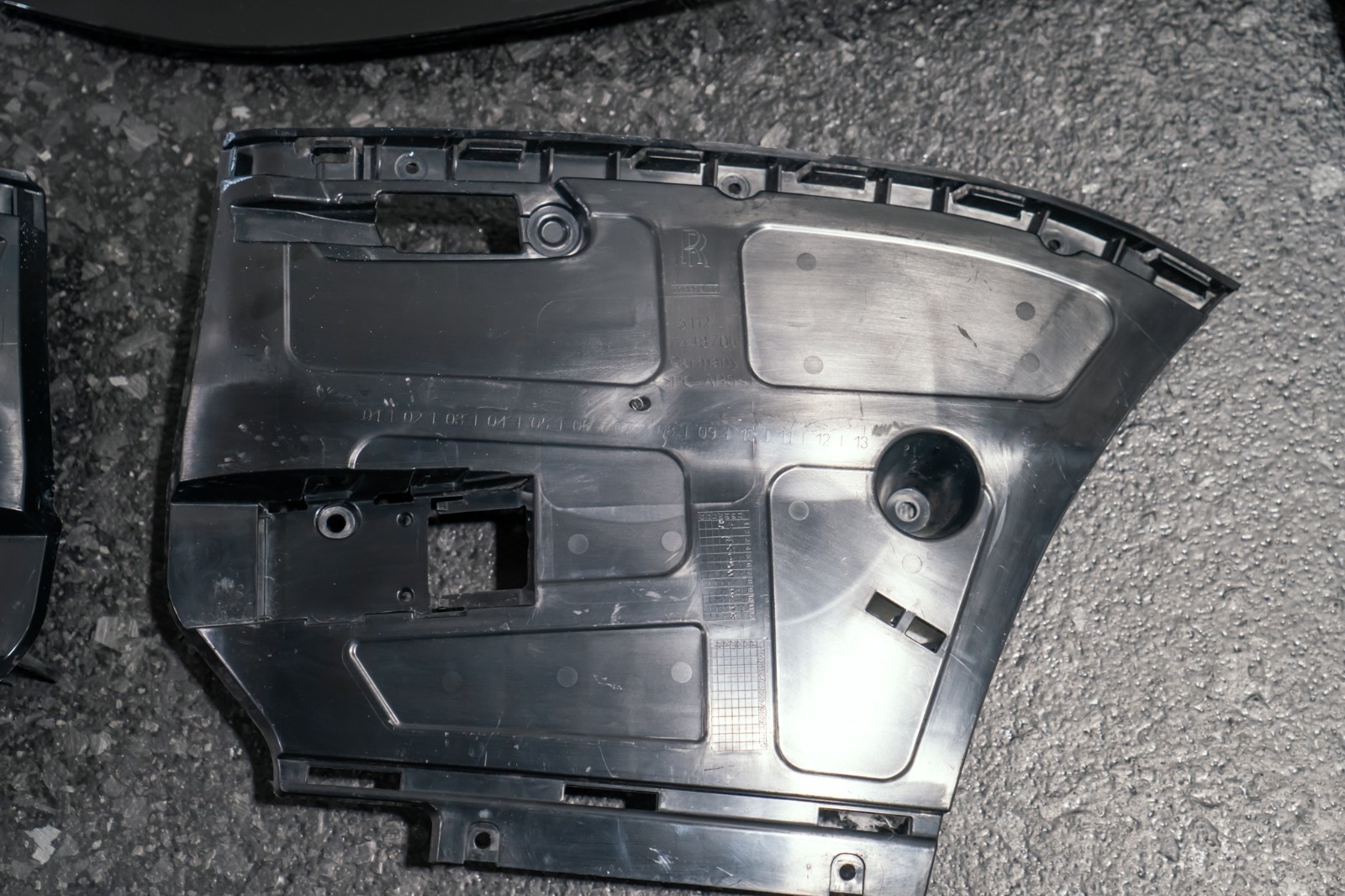 Rolls-Royce Cullinan Rear Bumper