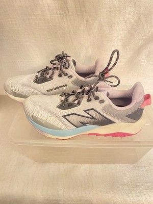 women sneaker size 8.5