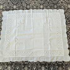 Vintage Cutwork Embroidered 21x27 Pillow Sham Scalloped Edge White Env Close