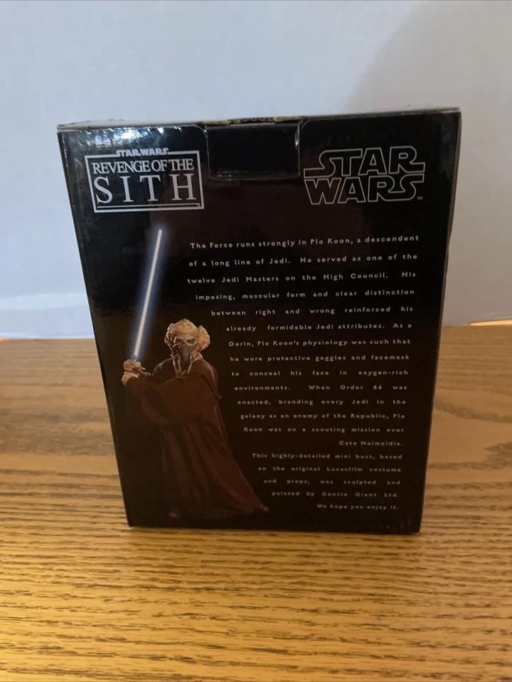 Star Wars 30 Year Plo Koon Collectible Mini Bust 3970/4500 Gentle Giant ROTS - Image 4 of 4