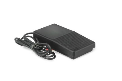 Produktbild von FSM02 Fußschalter – 250 V / 15 A, 1 Wechsler, Tastend, Kunststoff