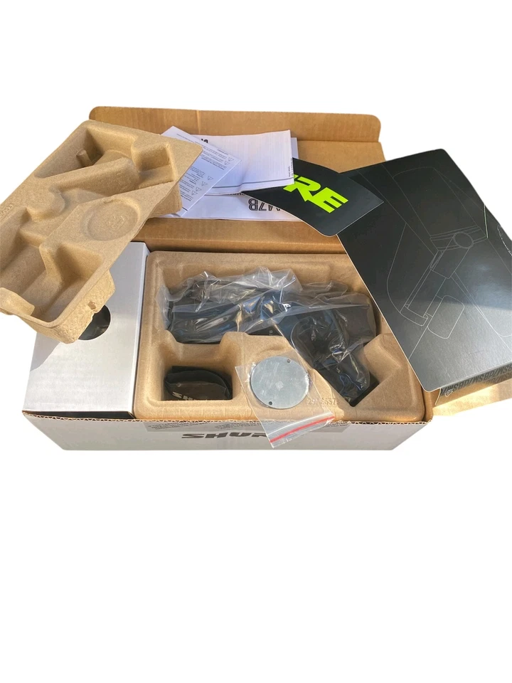 NEW Shure SM7B Cardioid Dynamic Vocal Broadcast Microphone. - Image 2 of 2
