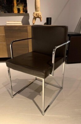 Even Plus dining chairs (6pcs, Orig. $817.50/each)