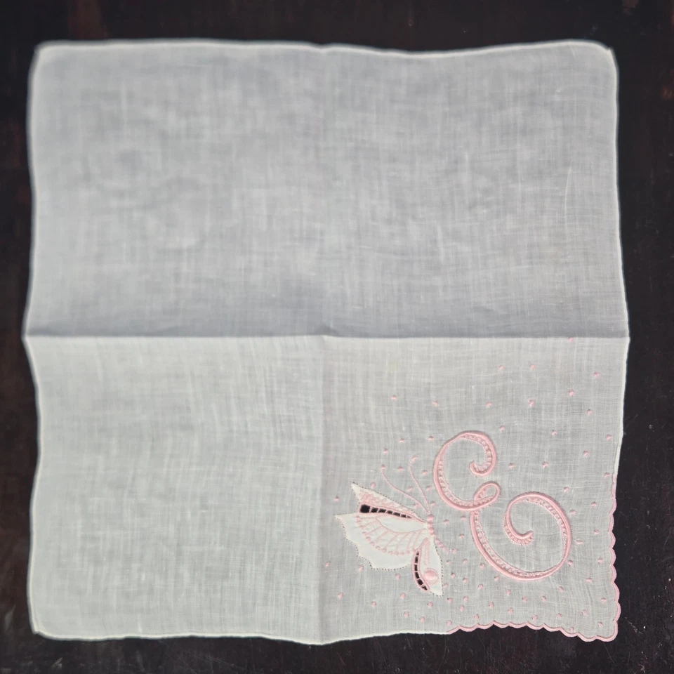 Vtg Exceptional Madeira Embroidered Cotton Linen Hankie Handkerchief Monogram E - Image 4 of 4