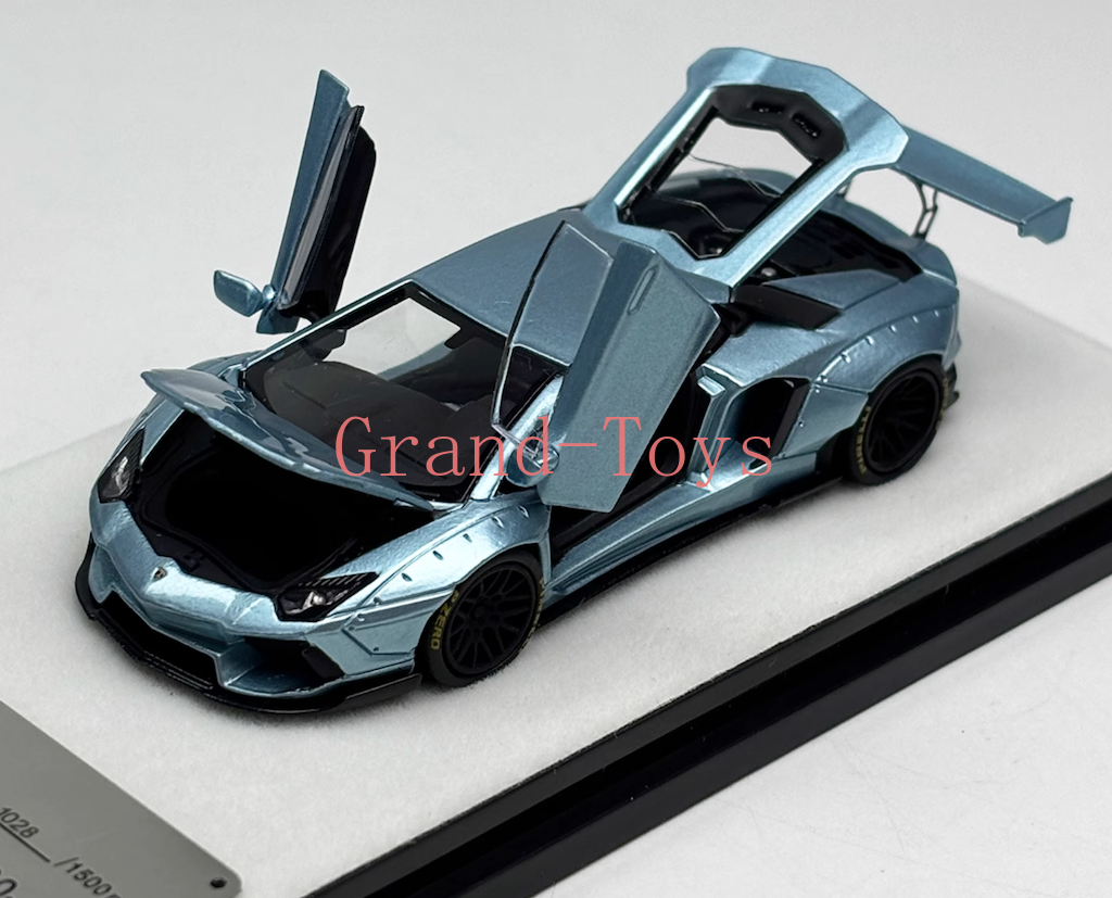 PGM 1:64 Ice Blue LBWK Aventador LP700-4 Sports Model Diecast