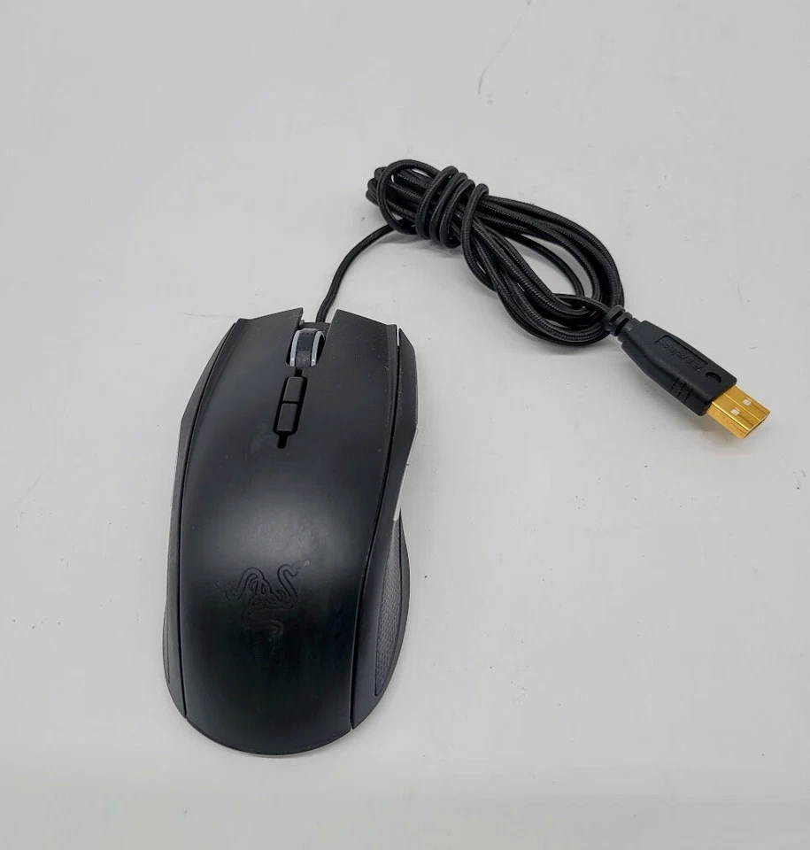 LOT OF 2 Razer Taipan Ambidextrous PC RZ01-0078 Gaming Mouse 8200dpi MICE - Imagem 2 de 4