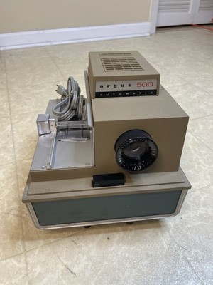 Argus 500 Automatic Slide Projector Model 58, Teal Case, USA