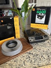 Vintage Kodak 4600 Slide Projector With 5 Original Carousels In Original Boxes 