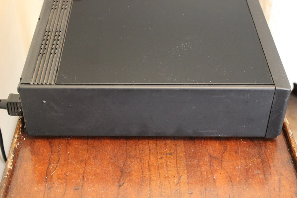 Reproductor de CD Meridian Boothroyd Stuart 588 24 bits para piezas o reparación Foto 4 de 4