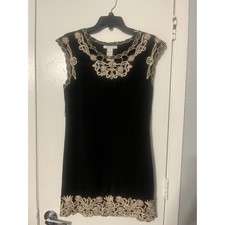 Charlotte Russe Black Floral Embroidered Shift Mini Dress Womens Small LBD