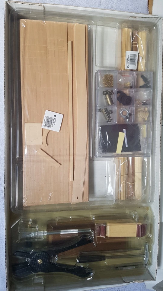 bateau maquette bois artesania latina 1/35 BREMEN krabben kutter ref: 20145 - Photo 3/3