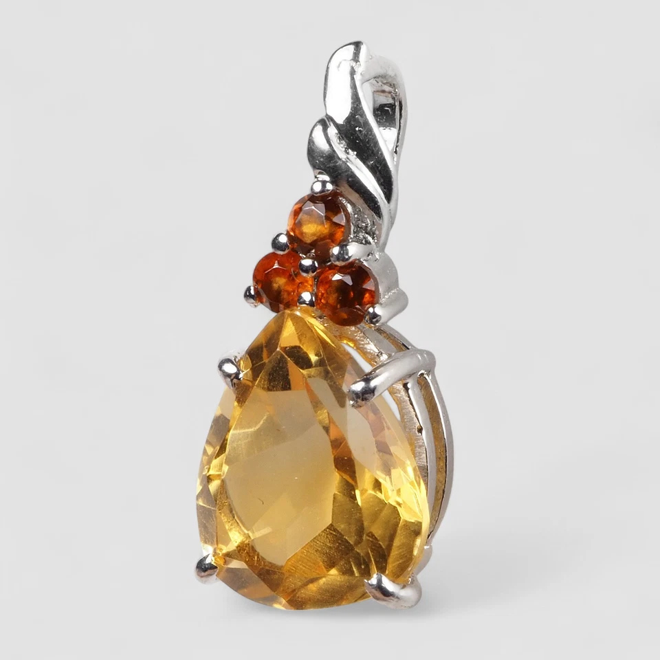 Colgantes de citrino amarillo miel de 1,95 quilates con acabado de plata de ley 925 Foto 3 de 4