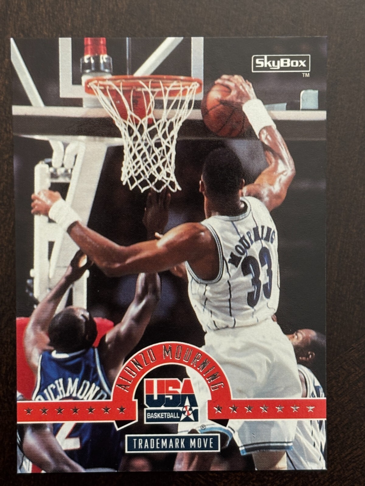 1994 Skybox USA Basketball #5 Alonzo Mourning Charlotte Hornets