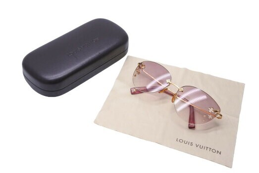 LOUIS VUITTON Sunglasses Desmayo Cat Eye Red x Gold | eBay display picture 1