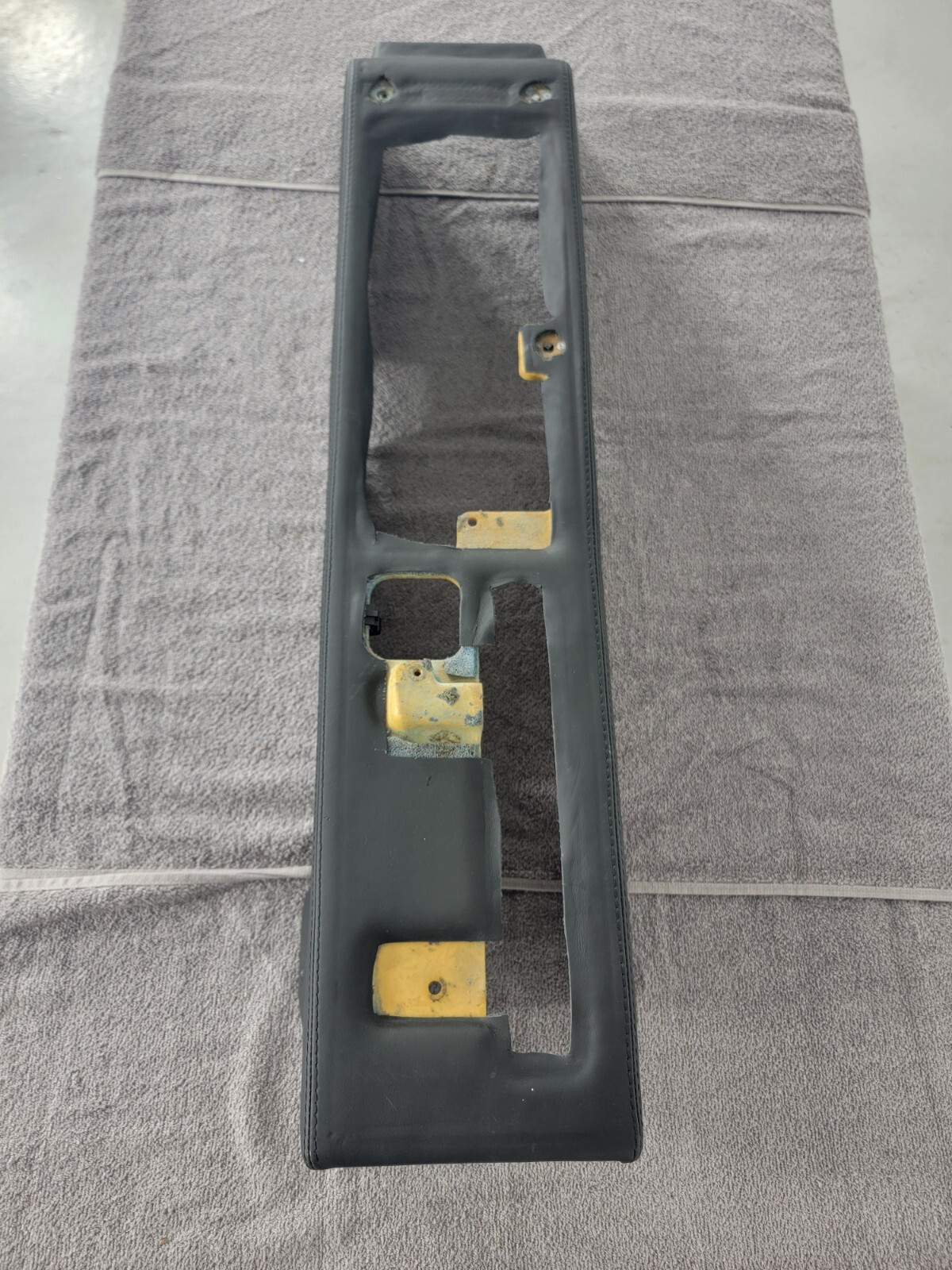 Ferrari F430, Lower Leather Center Console, Black, Used, P/N 68396490