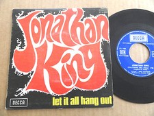  DISQUE 45T DE JONATHAN KING  " LET IT ALL HANG OUT "