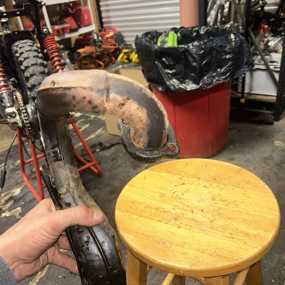 90-00 YAMAHA RT100 MX100 DT100 ESCAPE SILENCIADOR CÁMARA EXPANSIÓN TUBO Foto 4 de 4