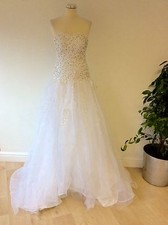 BEAUTIFUL STRAPLESS DIAMANTÉ & BEADED LACE FULL SKIRT WEDDING DRESS SIZE 6,8,10
