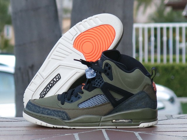 spizike olive green