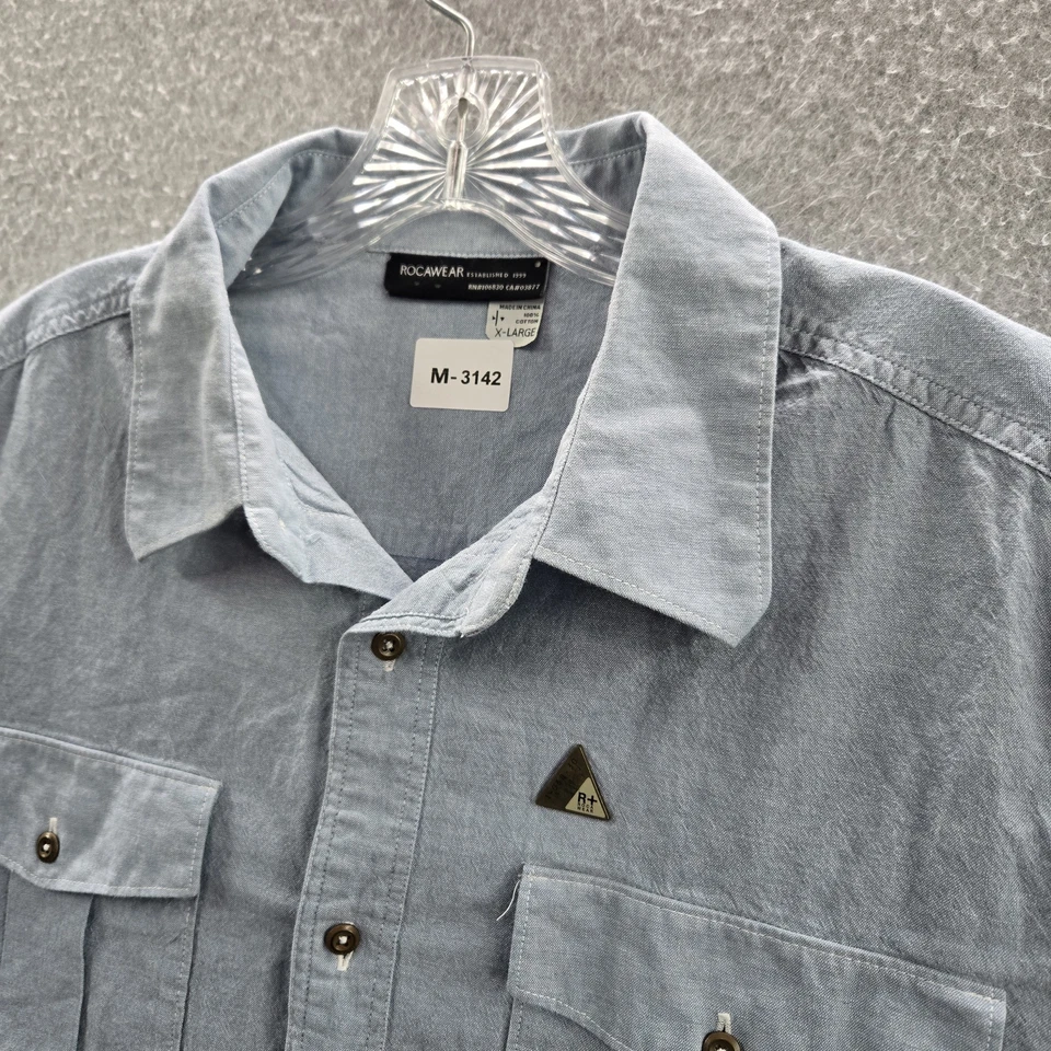 Camisa Rocawear Hombres Abotonada XL Azul Claro Denim Ingenieros Utilidad Logo Foto 4 de 4