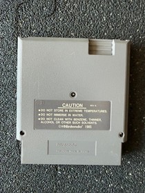 Mega Man 4 - Nintendo NES, 1991 - Authentic Cartridge with Case