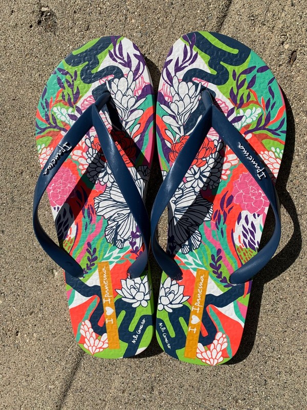 Ipanema Graffiti III Flip Flops Women Floral Print Sandals Size 8