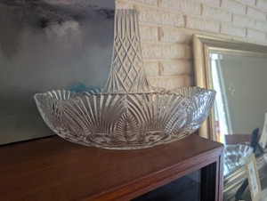 Crystal fruit basket 
